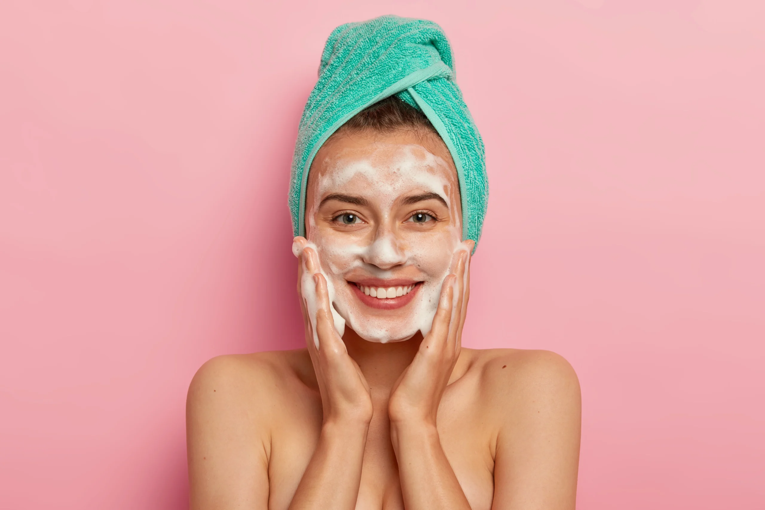 The Art of Whole-Face Natural Transformation: Moving Beyond the “Overfilled” Look